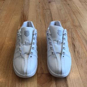 Men’s white K-Swiss shoes, size 9.5, no laces NWOT